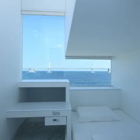 Hotel 1